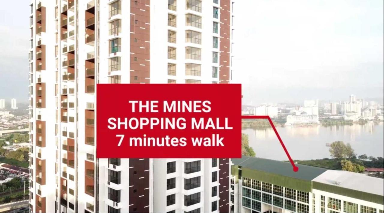 Mines Astetica Lake View Condo Seri Kembangan V1 ภายนอก รูปภาพ
